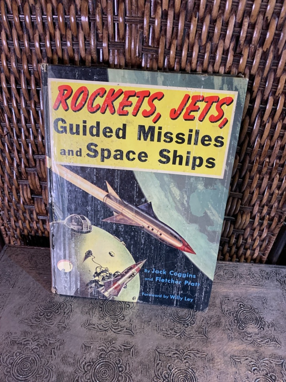 🚫SOLD🚫Vintage Rockets, Jets, Guided Missiles and Spaceships Book